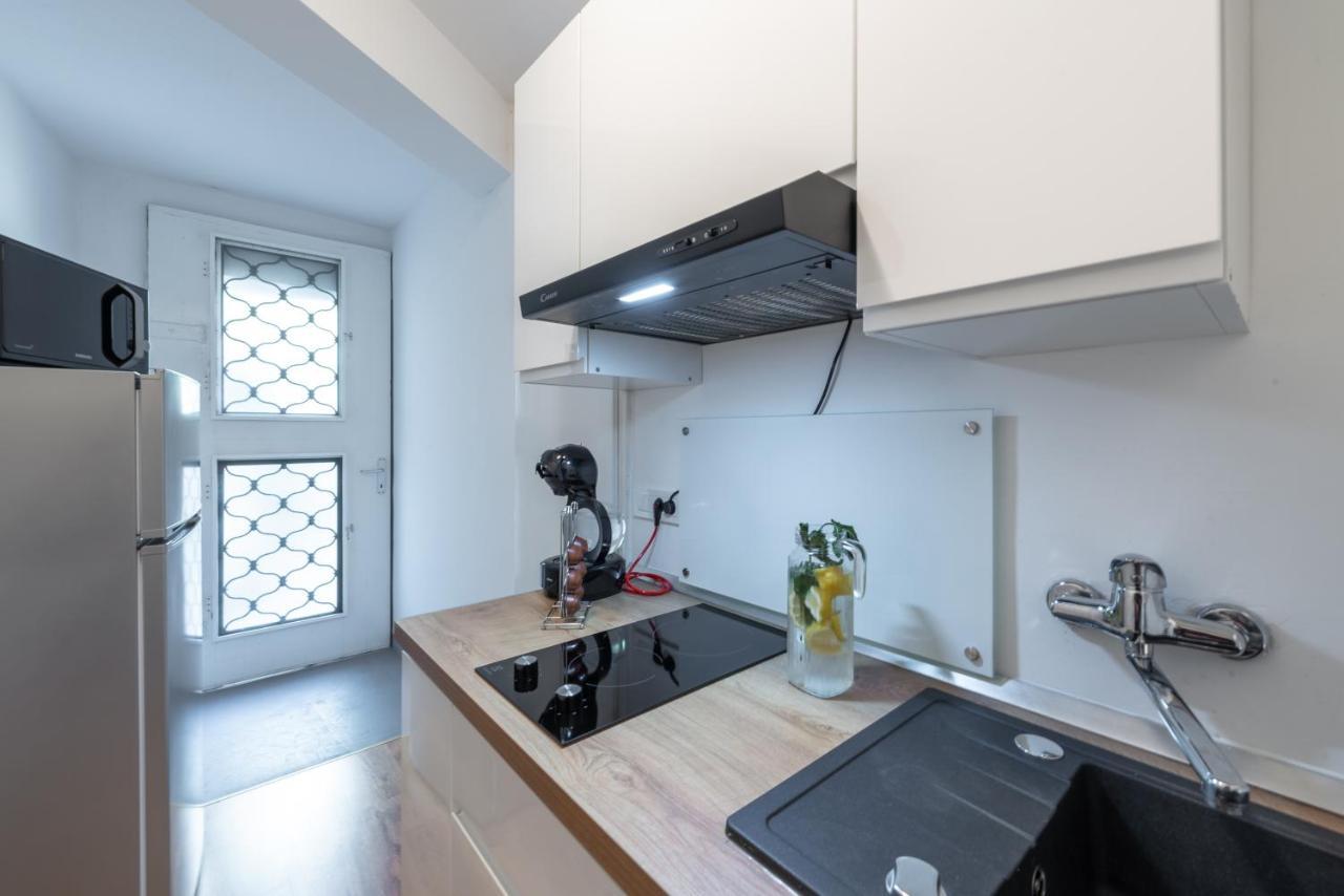 Apartment Near Old Town, Free Parking & Huge Garden دوبروفينك المظهر الخارجي الصورة